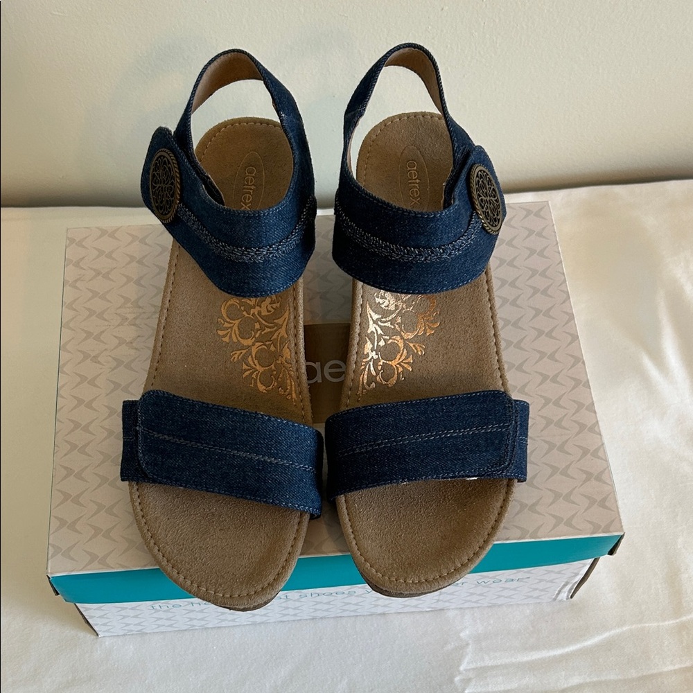 Aetrex Navy Blue Denim Slingback Sandals